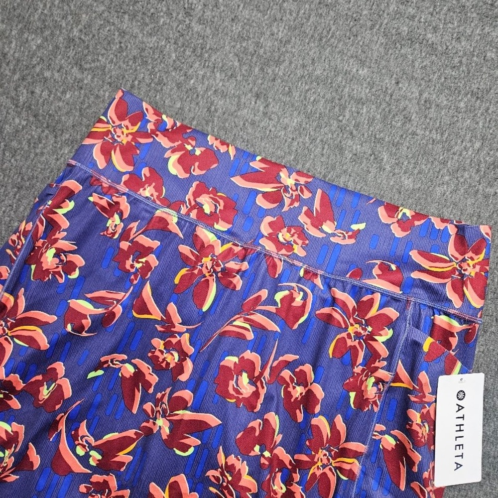 Athleta Salutation Stash Women XL Purple Red Floral Active Performance Skirt NWT
